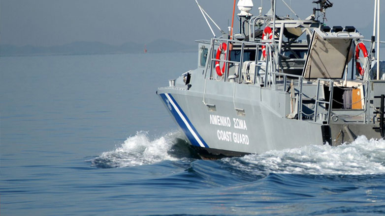 Αστυπάλαια: Επιχείρηση διάσωσης 76 μεταναστών – Συνελήφθησαν δύο διακινητές