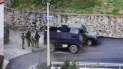 Κόσοβο: 30 ένοπλοι έχουν περικυκλωθεί από την αστυνομία σε μοναστήρι, σύμφωνα με τον Κούρτι