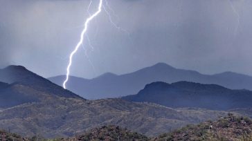Καιρός: Δύο κύματα κακοκαιρίας την ερχόμενη εβδομάδα