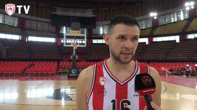 Παπανικολάου: «Τόσο ψηλά όσο τα όνειρά μας»