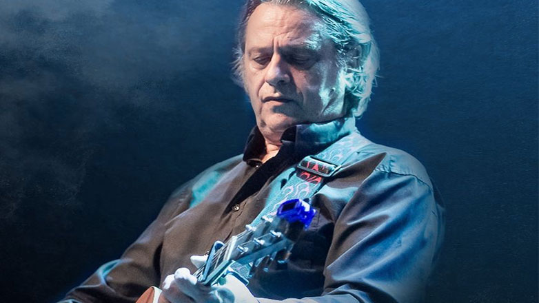 Ο Δημήτρης Ζερβουδάκης στην Κεντρική Σκηνή του Σταυρού του Νότου