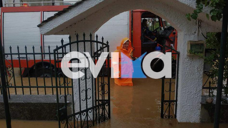 Μεγάλες καταστροφές στην Εύβοια και προβλήματα στη Φθιώτιδα Μεγάλες καταστροφές στην Εύβοια και προβλήματα στη Φθιώτιδα