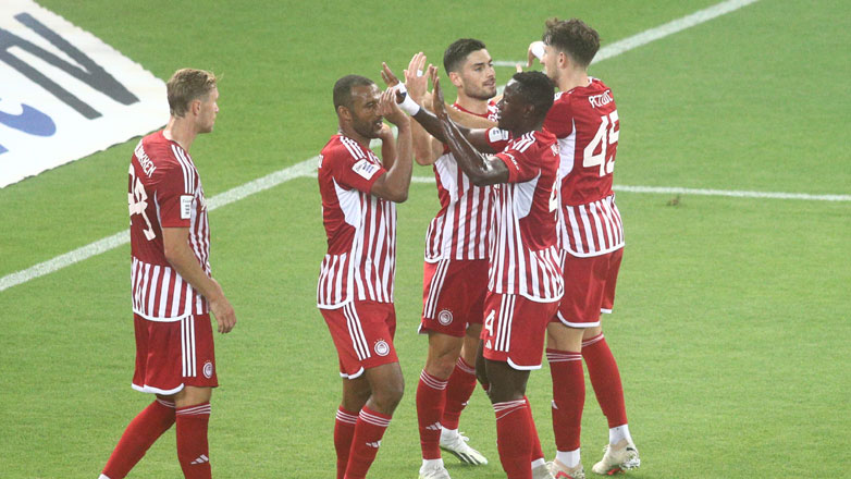 «Φωτιά» ο Ολυμπιακός, 4-1 τον Άρη