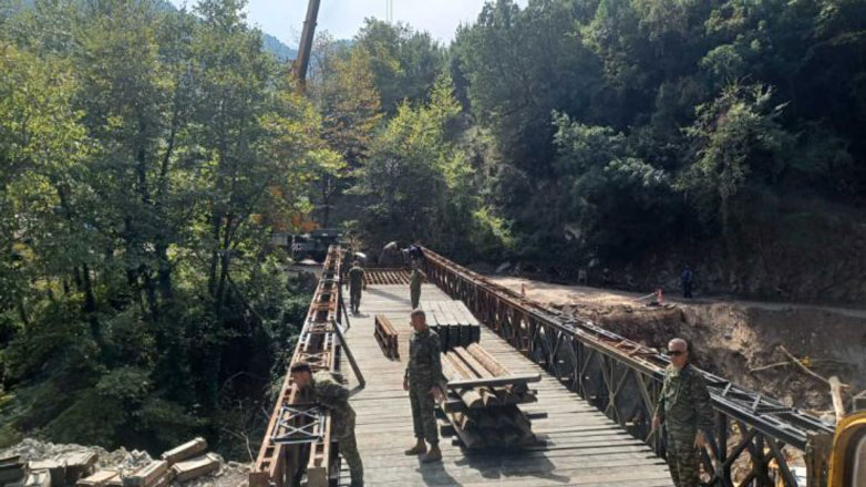 Η συνδρομή των Ενόπλων Δυνάμεων για τη αντιμετώπιση των επιπτώσεων από την κακοκαιρία στη Θεσσαλία