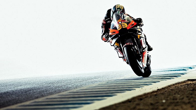 MotoGP Japan: o Binder διέλυσε το ρεκόρ με carbon πλαίσιο