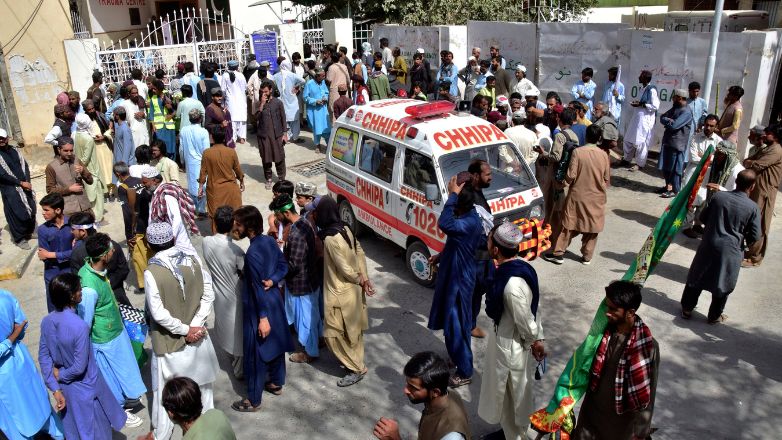 Πακιστάν: Τουλάχιστον 52 νεκροί και πάνω από 50 τραυματίες μετά από επίθεση καμικάζι σε θρησκευτική συγκέντρωση