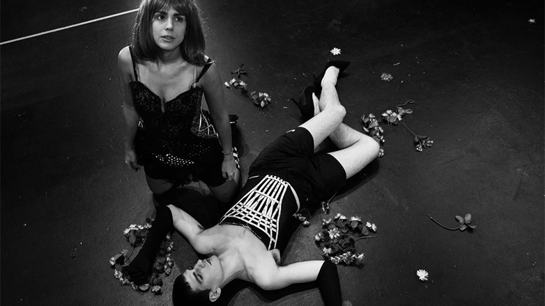 Θέατρο Τέχνης: Πρώτες φωτογραφίες από τις πρόβες του Γιάννη Κακλέα για τη Δωδέκατη Νύχτα