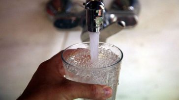 Η ασφάλεια και η καταλληλότητα του νερού στη Θεσσαλία – Οδηγίες από το υπουργείο Υγείας