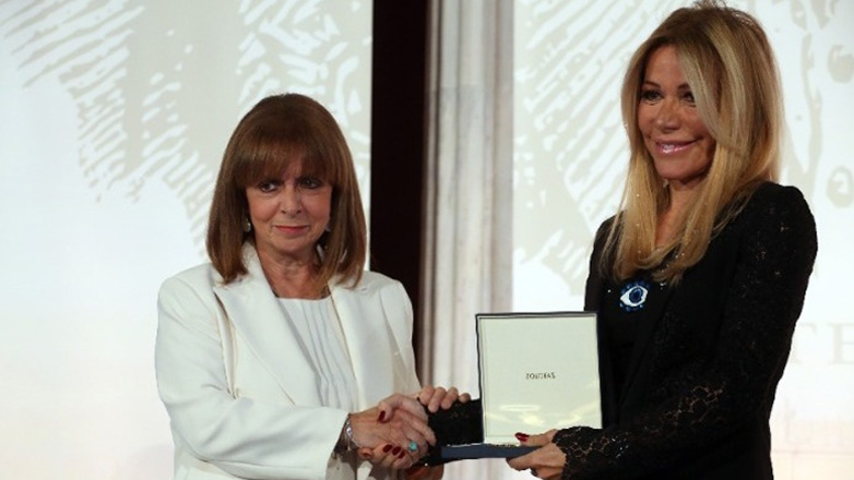 Η Κατερίνα Σακελλαροπούλου παρέστη στην εκδήλωση μνήμης του εθνικού ευεργέτη Ευαγγέλη Ζάππα