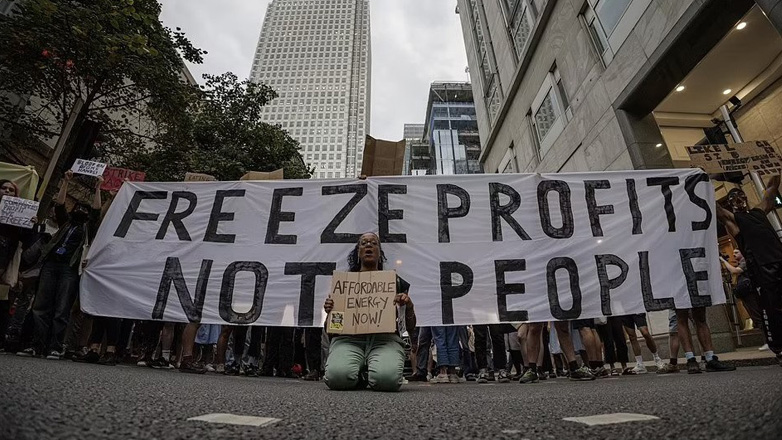 Αντιμέτωπες με κυρώσεις οι Βρετανικές εταιρείες ηλεκτρικής ενέργειας λόγω «χειραγώγησης» του δικτύου