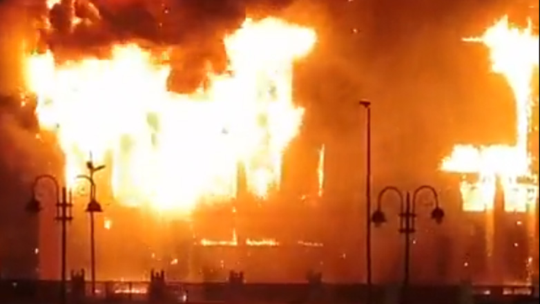 Αίγυπτος: Πυρκαγιά στο αρχηγείο της αστυνομίας στην Ισμαηλία – Τουλάχιστον 38 τραυματίες