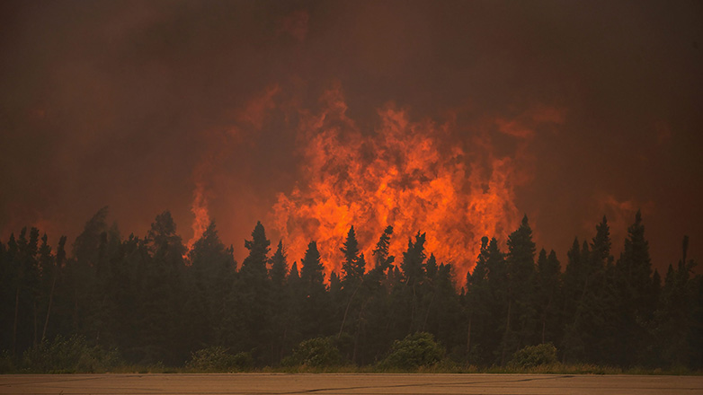 Ο Καναδάς επλήγη από τη χειρότερη εποχή πυρκαγιών που έχει καταγραφεί ποτέ