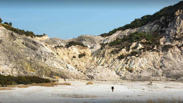 Σεισμός στη Νάπολη: Τρομοκρατημένοι οι κάτοικοι για τυχόν ηφαιστειακή δραστηριότητα