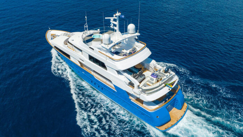 Μέσα και έξω από τα πολυτελή γιοτ του Αιγαίου!