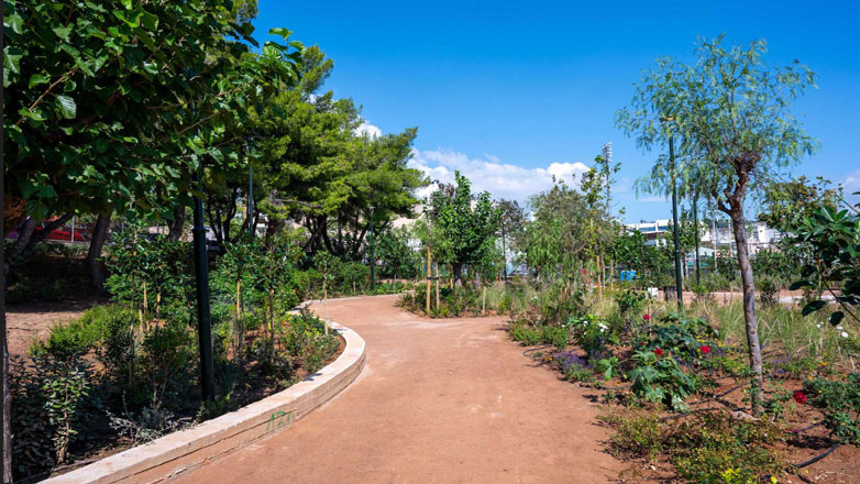 Η Αθήνα αγκαλιάζει το πράσινο και αλλάζει