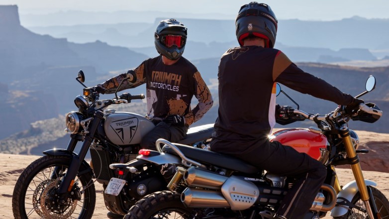 Νέες Triumph Scrambler 1200 Χ και 1200ΧΕ