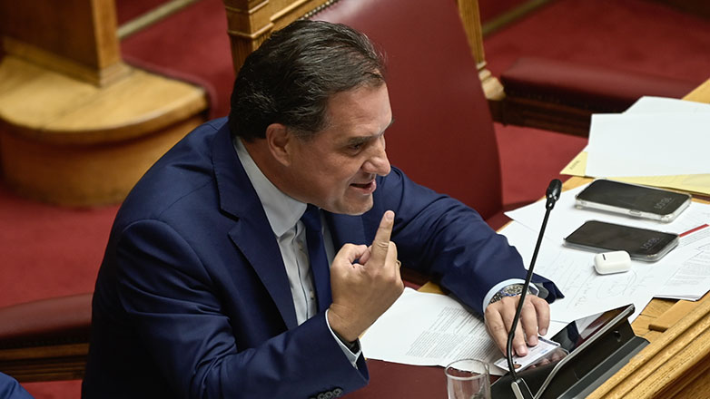 Γεωργιάδης: Η απόφαση για τους δικαστικούς μπορεί να οδηγήσει σε πλήρη δημοσιονομικό εκτροχιασμό