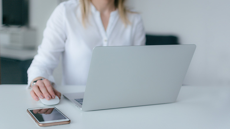 Εργονομικές καρέκλες και γραφεία – Όλα όσα πρέπει να ξέρεις