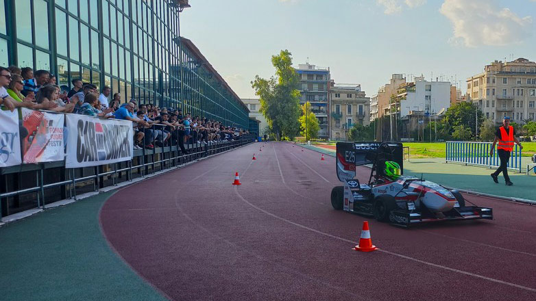 Ολοκληρώθηκε το 1ο Formula Student Festival – 6 ομάδες φοιτητών ΑΕΙ έφτιαξαν τα δικά τους μονοθέσια
