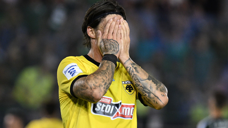 ΑΕΚ – Άγιαξ: Ο Τσούμπερ έμεινε εκτός αποστολής λόγω ενοχλήσεων