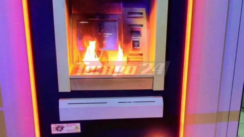 Πάτρα: Τριπλή επίθεση τα ξημερώματα – Έκαψαν ΑΤΜ, έσπασαν καταστήματα