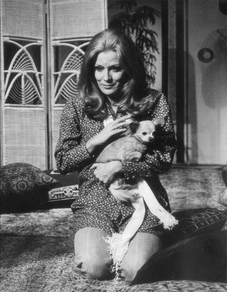 Μαίρη Χρονοπούλου: H ντάμα του ελληνικού κινηματογράφου δεν μένει πια εδώ