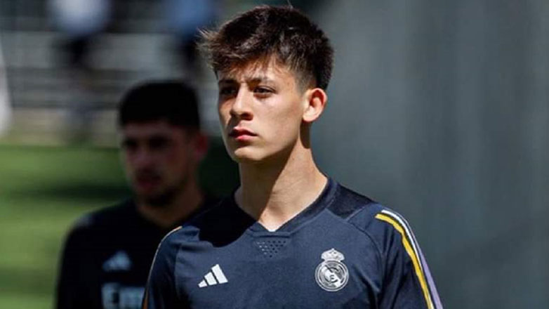 Ρεάλ Μαδρίτης: Επέστρεψε στις προπονήσεις ο Αρντά Γκιουλέρ