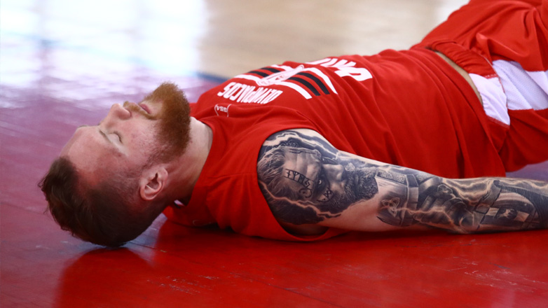 Χωρίς Φαλ και Μπραζντέικις η 12άδα του Ολυμπιακού για το ντέρμπι με τον Παναθηναϊκό