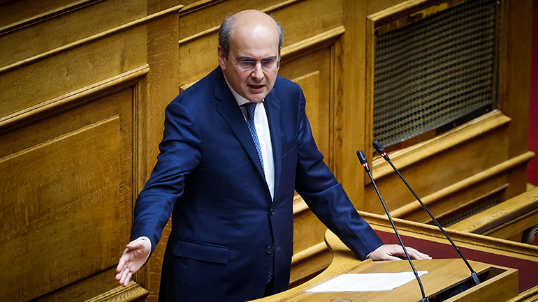 Έμμεση κόντρα Χατζηδάκη με τους δικαστικούς: Η κυβέρνηση θα προστατέψει το ασφαλιστικό σύστημα από νέα ελλείμματα