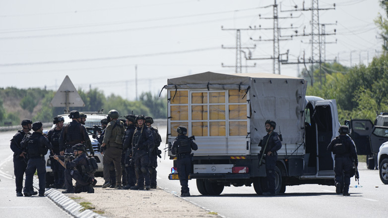 Ισραήλ: Απελευθέρωση δύο ομήρων στην πόλη Οφακίμ – Τέσσερις ένοπλοι σκοτώθηκαν από πυρά Ισραηλινών στρατιωτών