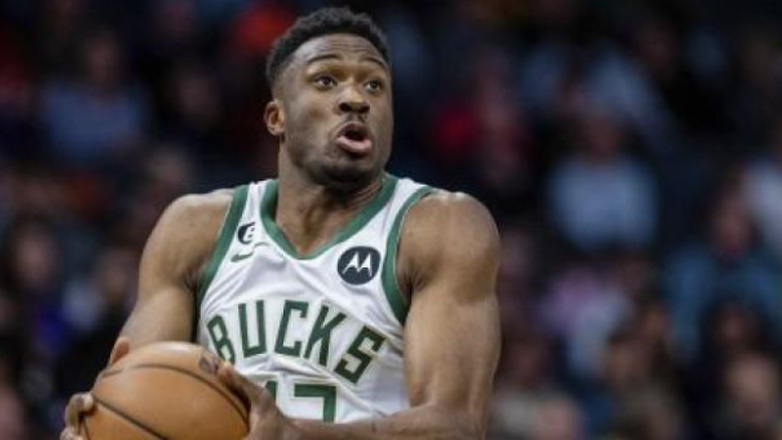 Νικηφόρο το πρώτο φιλικό τεστ για τους Μπακς με εκπληκτικό Θανάση