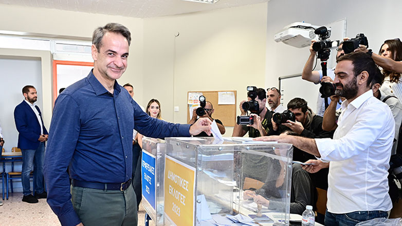 Ψήφισε στην Κηφισιά ο Κυριάκος Μητσοτάκης