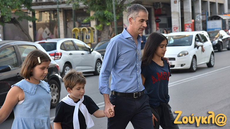 Στο Δημαρχείο Αθηνών ο Κώστας Μπακογιάννης