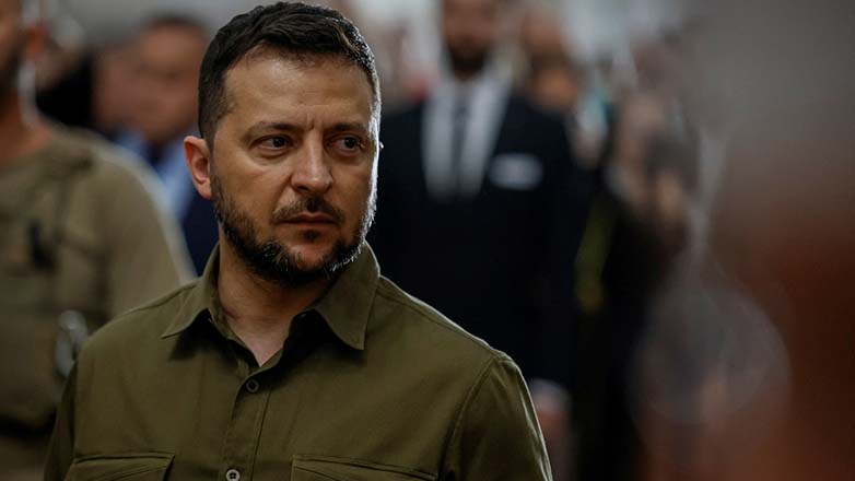 Απορρίπτει το τελεσίγραφο Πούτιν ο Ζελένσκι