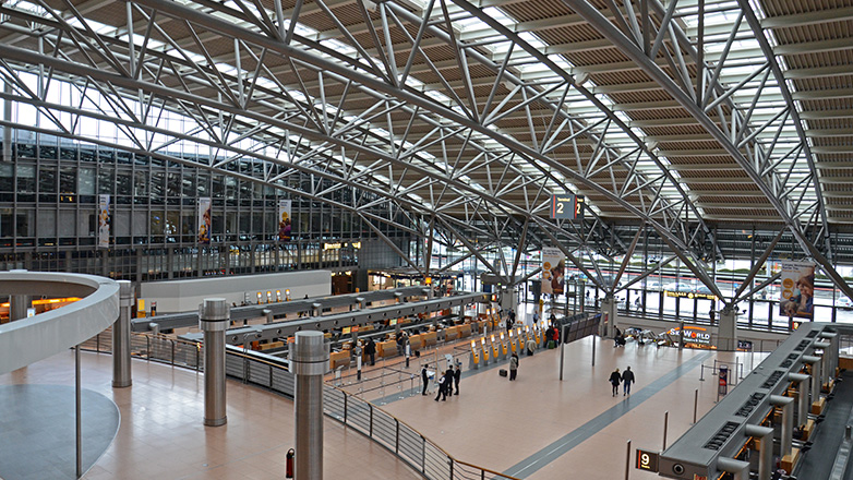 Συναγερμός στο αεροδρόμιο του Αμβούργου λόγω απειλής κατά αεροσκάφους που αναμένεται από την Τεχεράνη