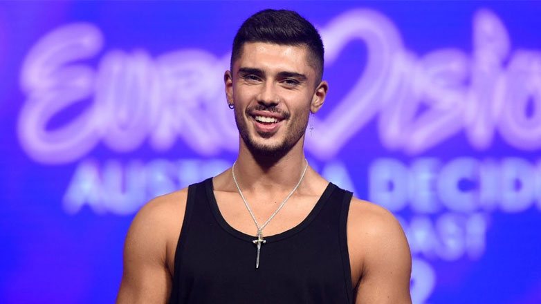 Andrew Lambrou: Οι συγκλονιστικές στιγμές που έζησε ο τραγουδιστής στο Ισραήλ τη στιγμή της επίθεσης