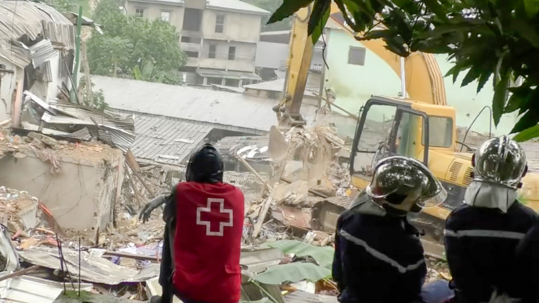 Περισσότεροι από 23 οι νεκροί από ρήξη φράγματος στην πρωτεύουσα του Καμερούν