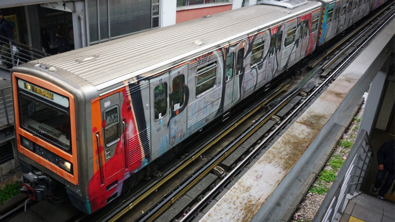 Νεκρός ο άνδρας που έπεσε στις γραμμές του ΗΣΑΠ