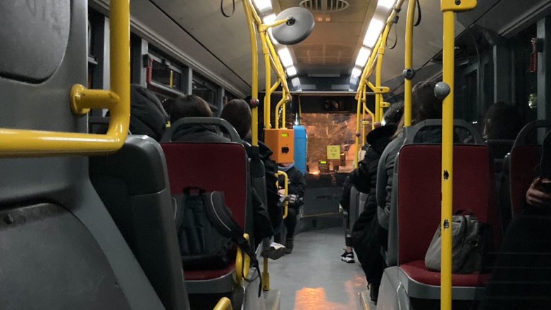 Θεσσαλονίκη: Συνελήφθη συμμορία ανηλίκων που λήστευαν επιβάτες αστικών λεωφορείων