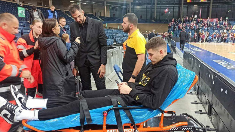 Άρης: Στο νοσοκομείο ο Μπλούμπεργκς