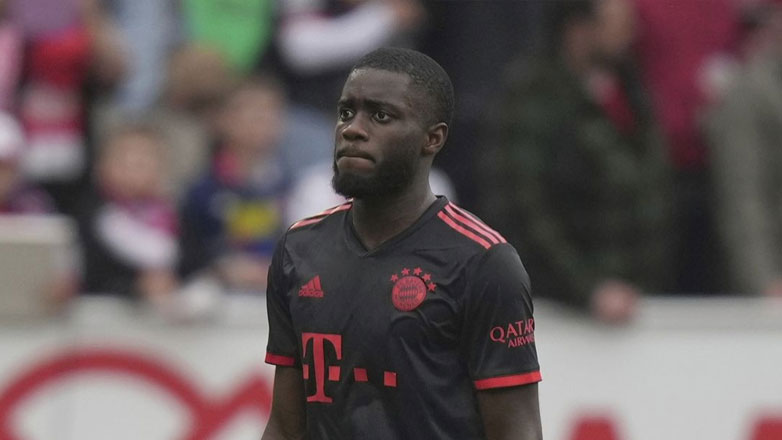 Μπάγερν: Εκτός για αρκετές εβδομάδες ο Ουπαμεκανό