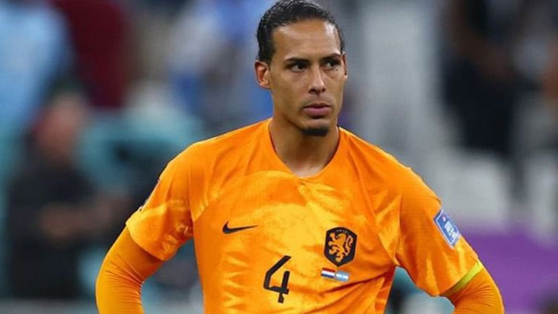 Φαν Ντάικ: «Να βρεθεί μία λύση με τον αριθμό των αγώνων, κινδυνεύει η υγεία μας»