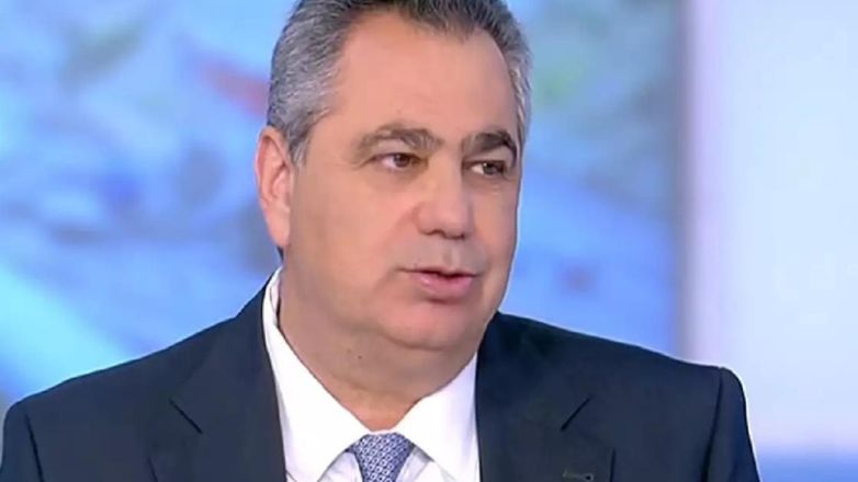 Τα «μάζεψε» ο Βασίλης Χιώτης με τα «σύκα καλαμάτας» για τον Κασσελάκη