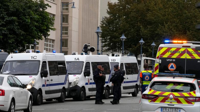 Κηφισιά: Θύμα ληστείας μια 72χρονη – Την έδεσαν με χειροπέδες μέσα στο μπάνιο του σπιτιού της