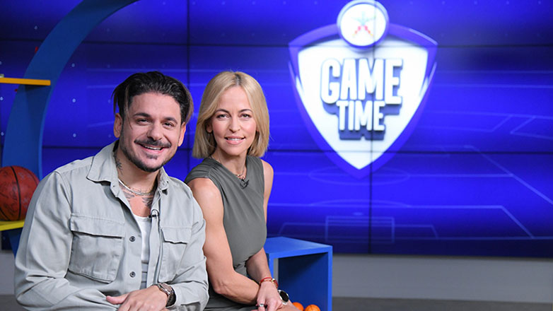 Ο Stan τραγουδάει «Επικίνδυνα» στο ΟΠΑΠ Game Time για το Ελλάδα-Ιρλανδία