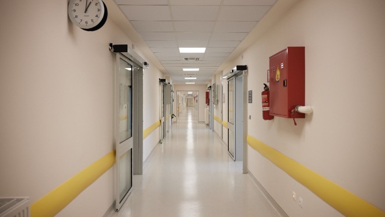 Πάτρα: Σε σοβαρή κατάσταση στη ΜΕΘ παραμένει ο φοιτητής που διαγνώστηκε με μηνιγγίτιδα