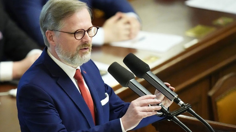 Η Βουλή της Τσεχίας εγκρίνει αμφιλεγόμενο πακέτο μέτρων λιτότητας