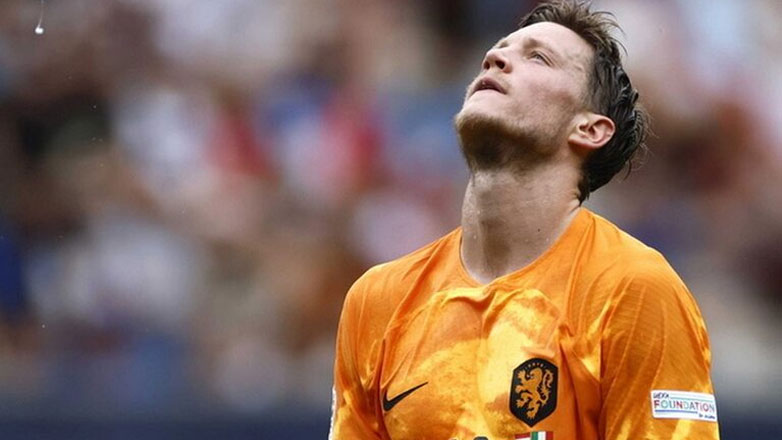 Ολλανδία: Αμφίβολος για το ματς με την Ελλάδα ο Βέγκχορστ