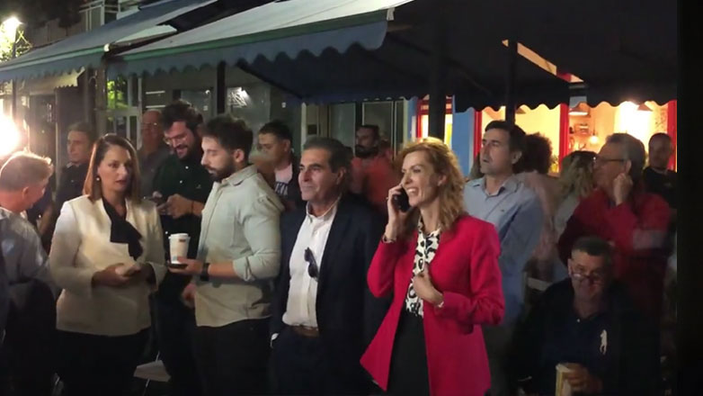 Περιφέρεια Θεσσαλίας: Πανηγύρια στο εκλογικό κέντρο του Δημήτρη Κουρέτα στη Λάρισα