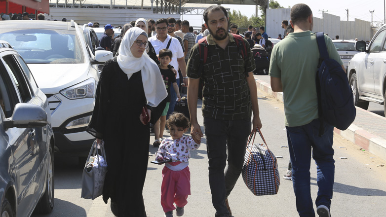 Χαμάς: Το Ισραήλ πλήττει Παλαιστίνιους που προσπαθούν να φύγουν προς τη νότια Λωρίδα της Γάζας
